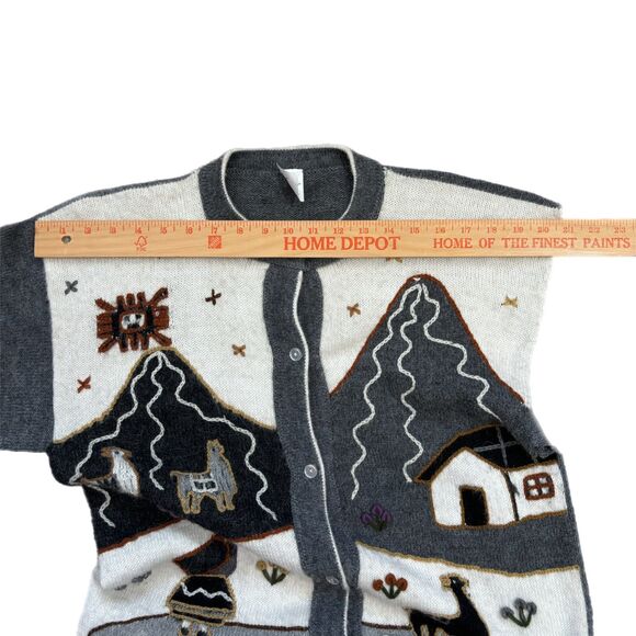 La Llama Womens Alpaca Cardigan Large Sweater Made Ecuador Vintage Cottagecore - Picture 6 of 7